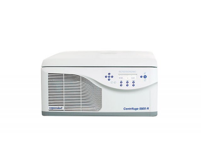 High performance centrifuge with high capacity.